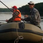 Velg en oppblåsbar båt for fiske